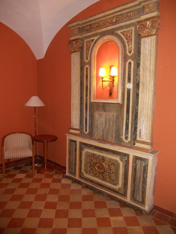 Sumaiya El Palacio 科里亚 外观 照片