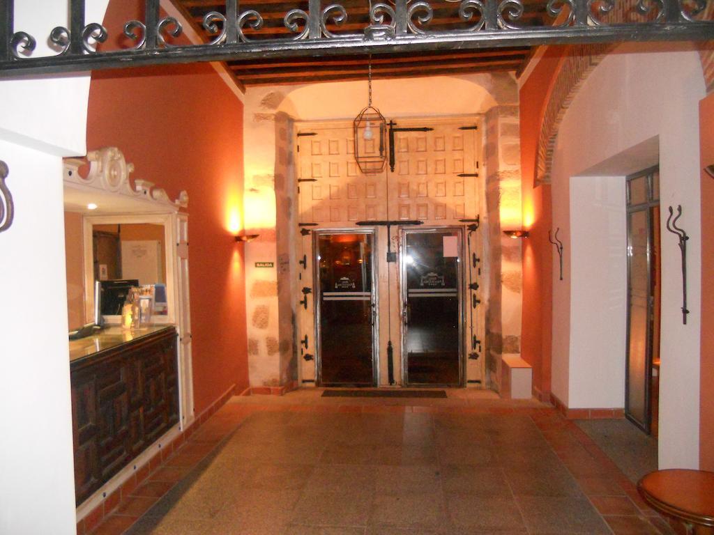 Sumaiya El Palacio 科里亚 外观 照片